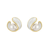 Luxury earrings with white opal and pearls in gold