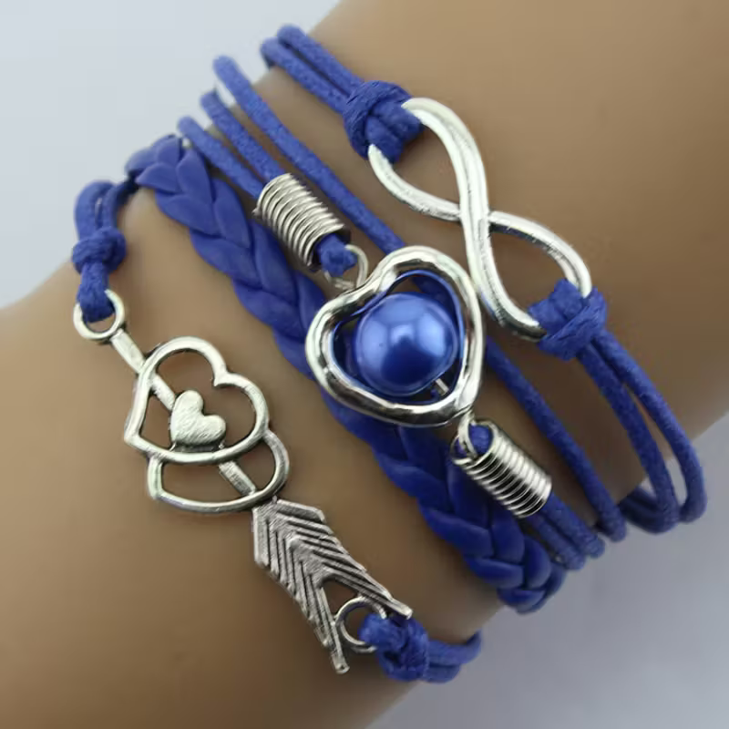Retro Cupid's Bow Fashion Bracelet