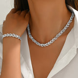 Elegant Fish Tail Set with Glass and Gemstones