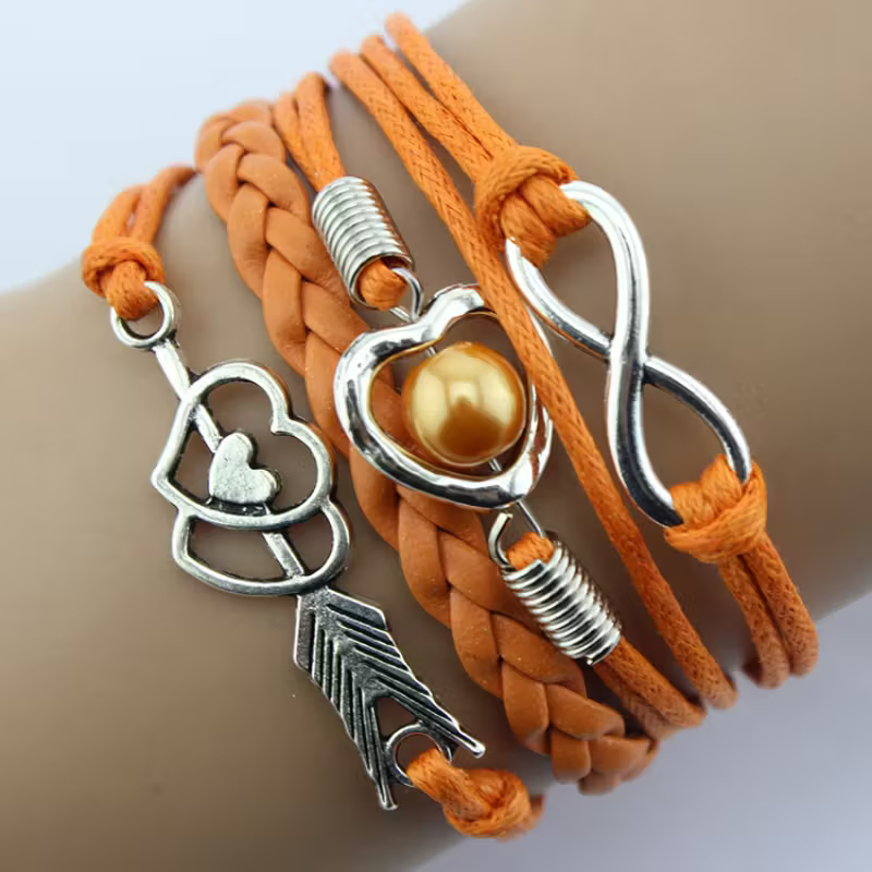 Retro Cupid's Bow Fashion Bracelet