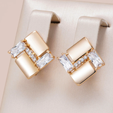 Elegant Geometric Earrings with Zirconia in Gold