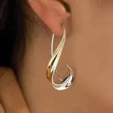 Vintage Gold Hanging Earrings