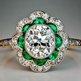 Vintage Ring with Emerald Crystal