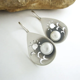 Vintage Drop Earrings with Flower and Pearl