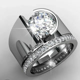 Vintage silver ring with sparkling zirconia