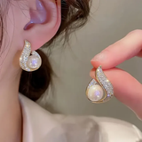 Zirconia Earrings with Shiny Pearls